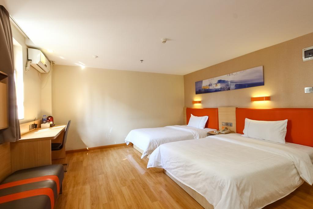 7Days Premium Guangzhou Tianhe Shipaiqiao Hotel Exterior photo